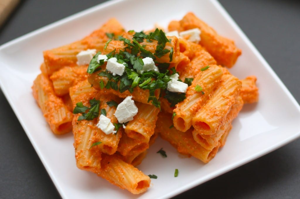 Rigatoni with Creamy Red Pepper Feta Sauce