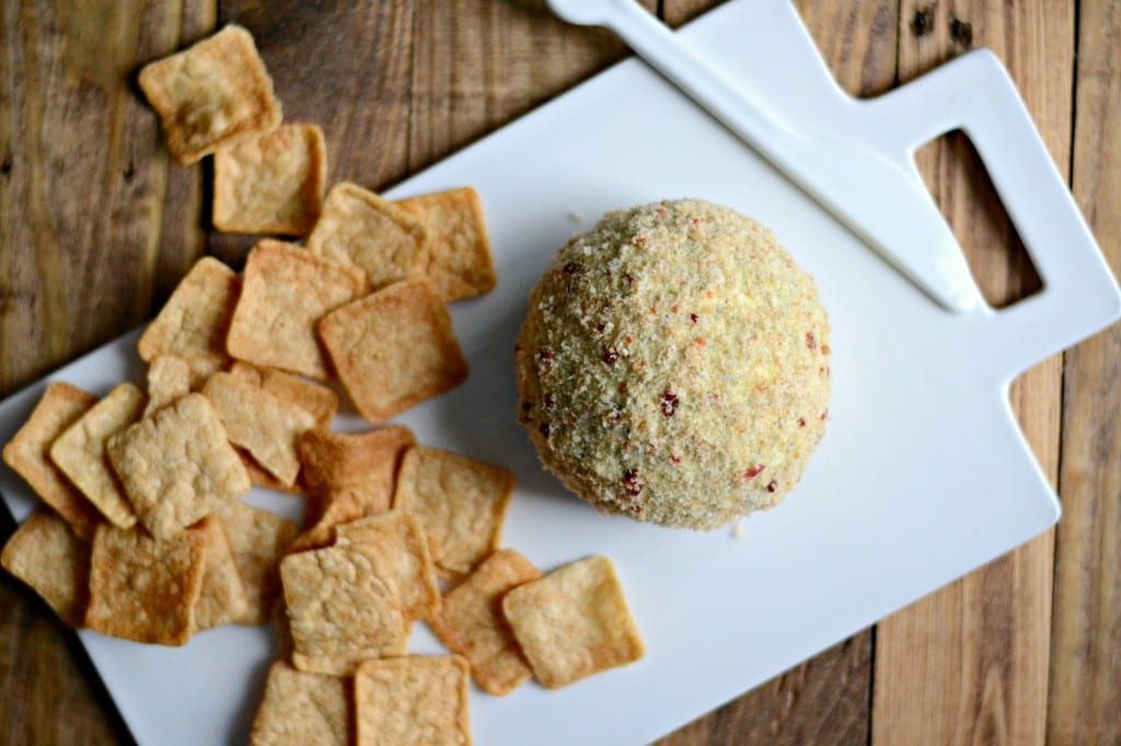 Spinach and Artichoke Cheese Ball Covered in Bacon Breadcrumbs | Sarcastic Cooking