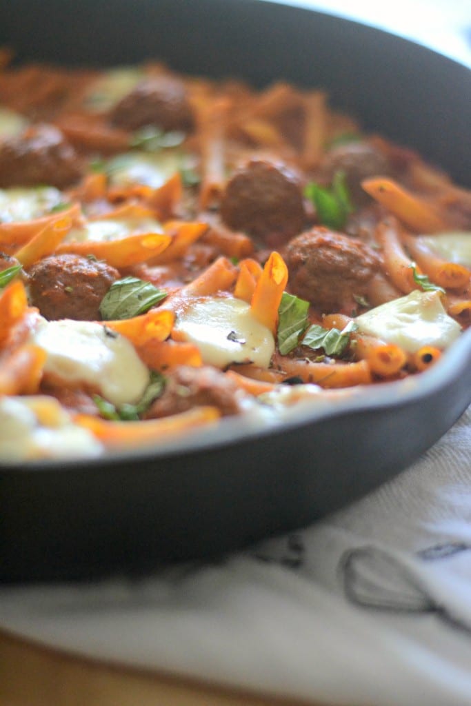 #whatsfordinner One Pot Mini Meatball Penne | Sarcastic Cooking