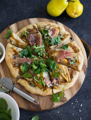 Apple Cider Caramelized Onion, Pear & Blue Cheese Pizza with Prosciutto and Greens | The Ultimate Fall Pizza - Sarcastic Cooking