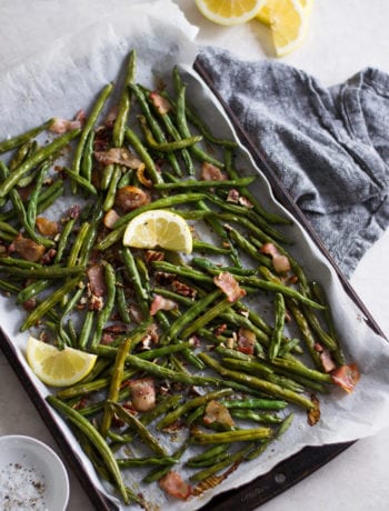 Roasted Green Beans with Bacon and Pecans | Sarcastic Cooking #thanksgiving #side #vegetable