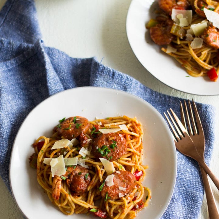 Cajun Spaghetti - spaghetti with sausage and shrimp - Sarcastic Cooking #30minutemeal #easydinner #recipe