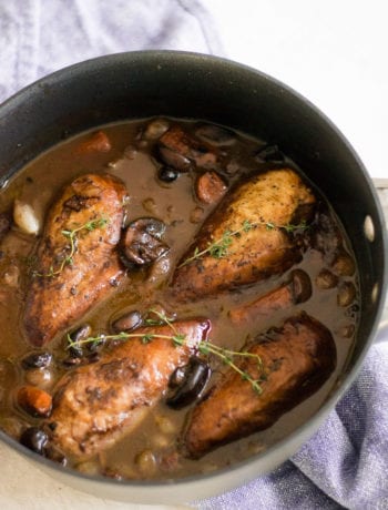 Coq au Vin - Red wine braised chicken with carrots, mushrooms, and onions | Sarcastic Cooking #onepotmeal #slowcooker #chickendinner