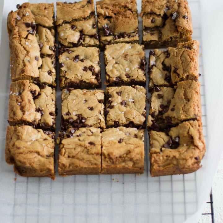 Chocolate Chip Cookie Bars | Sarcastic Cooking #chocolatechip #cookiebars