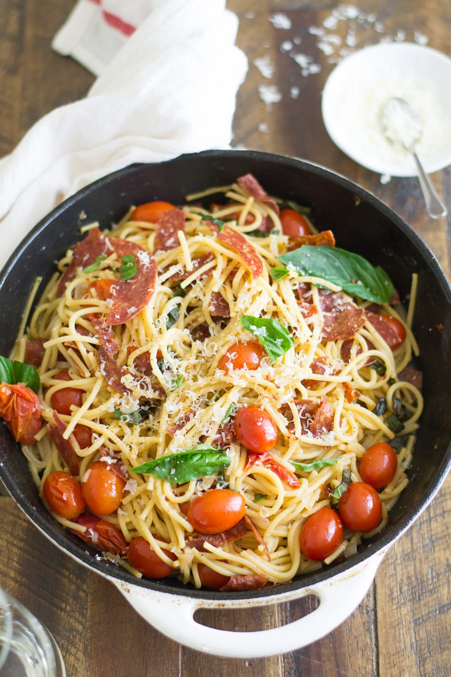 One Pot Crispy Salami and Cherry Tomato Pasta Sarcastic Cooking