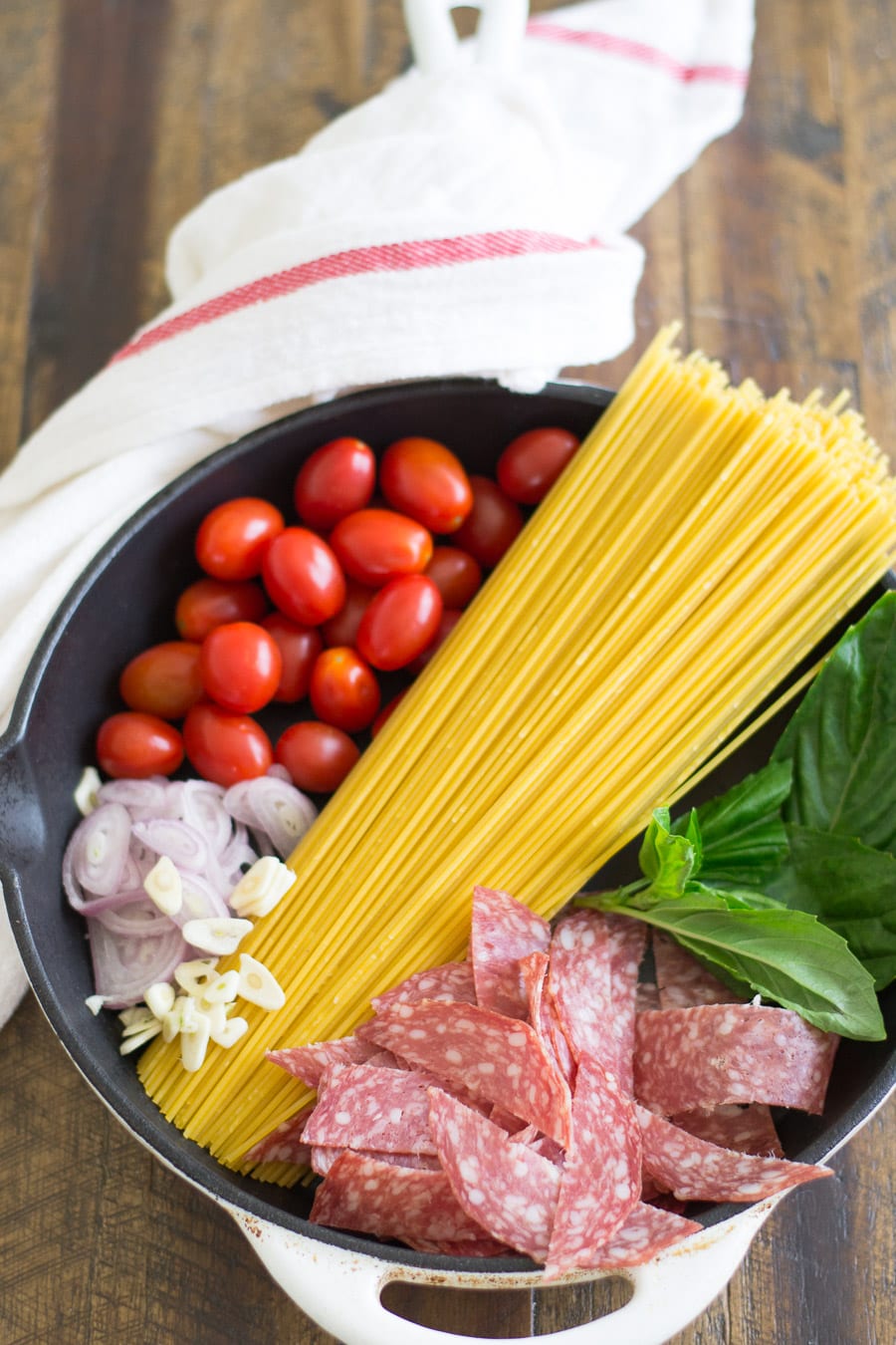One Pot Crispy Salami and Cherry Tomato Pasta Sarcastic Cooking