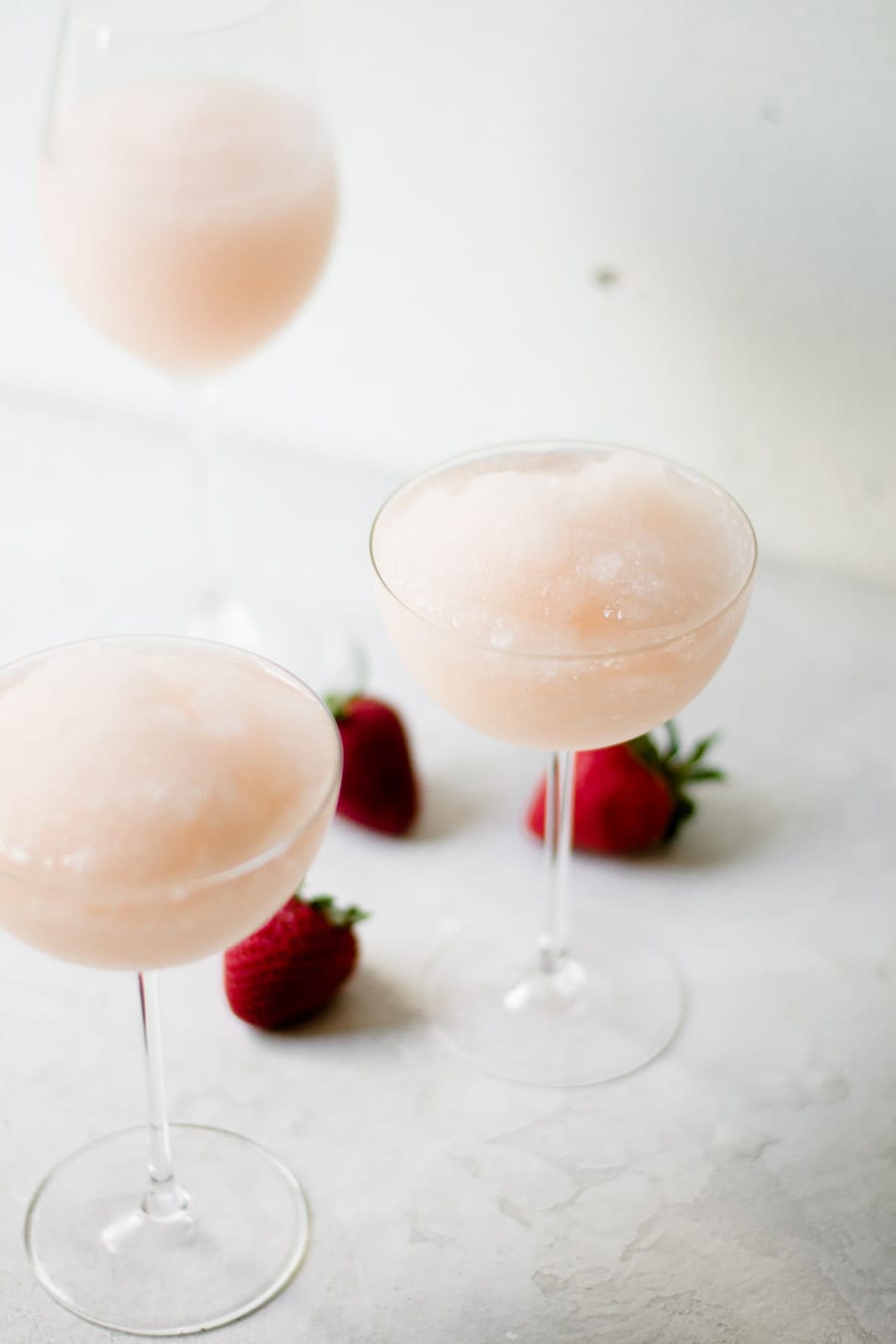 Easy Strawberry Grapefruit Frosé - Sarcastic Cooking