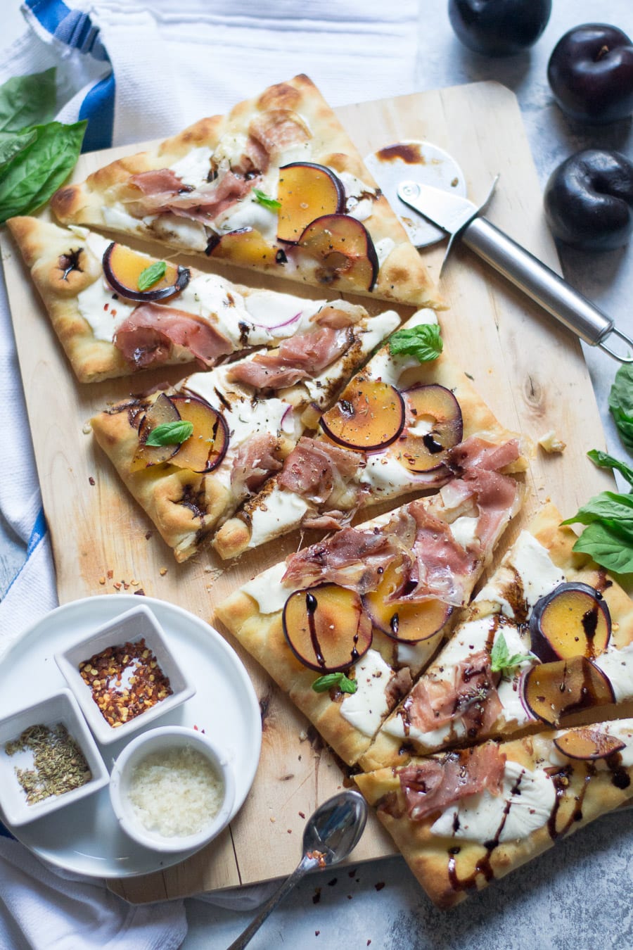 Plum Prosciutto And Mozzarella Pizza Sarcastic Cooking