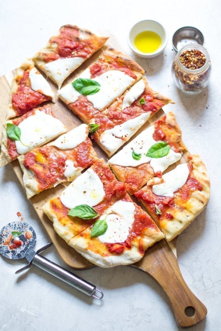 grilled margherita pizza