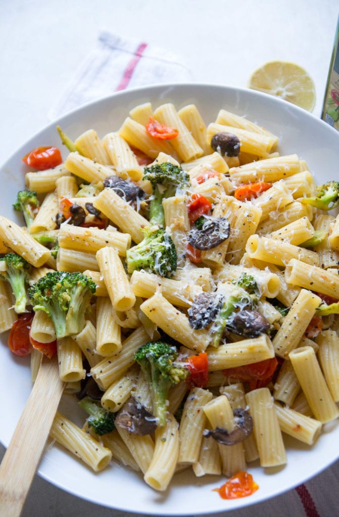 Broccoli, Mushroom, and Tomato Pasta Sarcastic Cooking