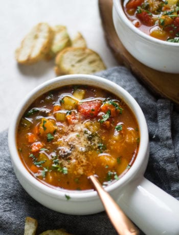 Hearty Vegetable Tomato Soup (stove or slow cooker) - Sarcastic Cooking