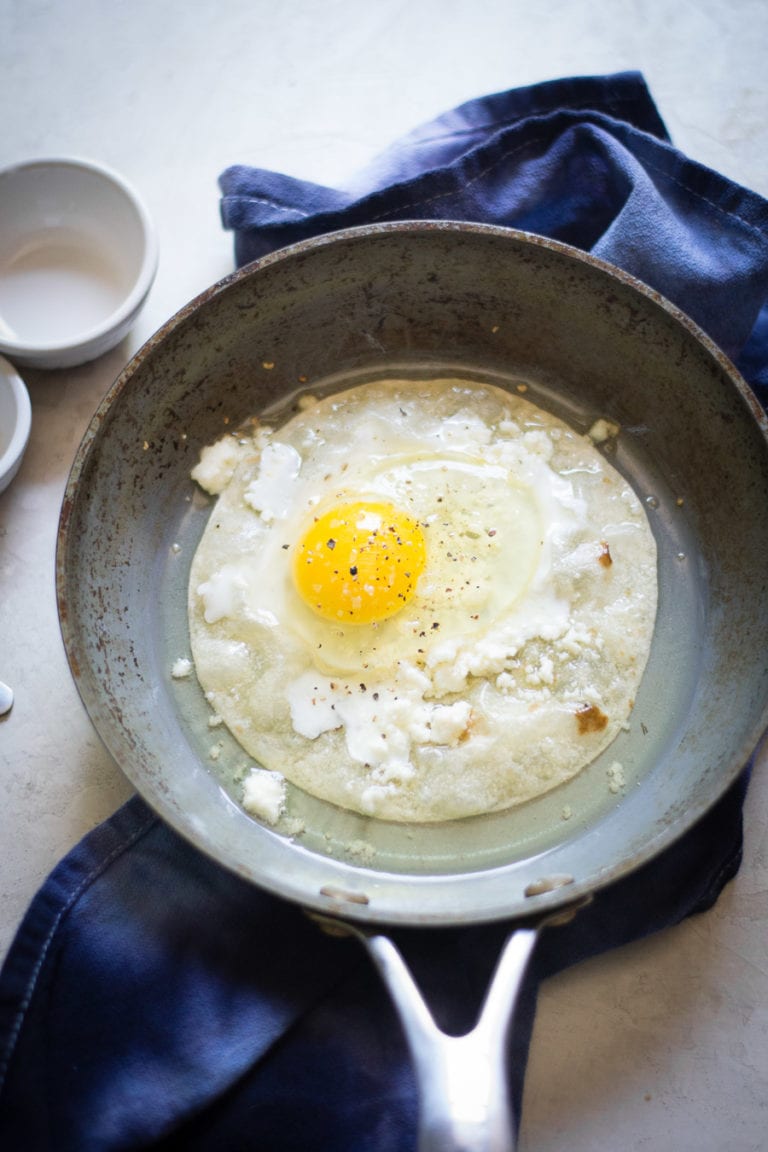 Easy Fried Egg Tortilla - Sarcastic Cooking